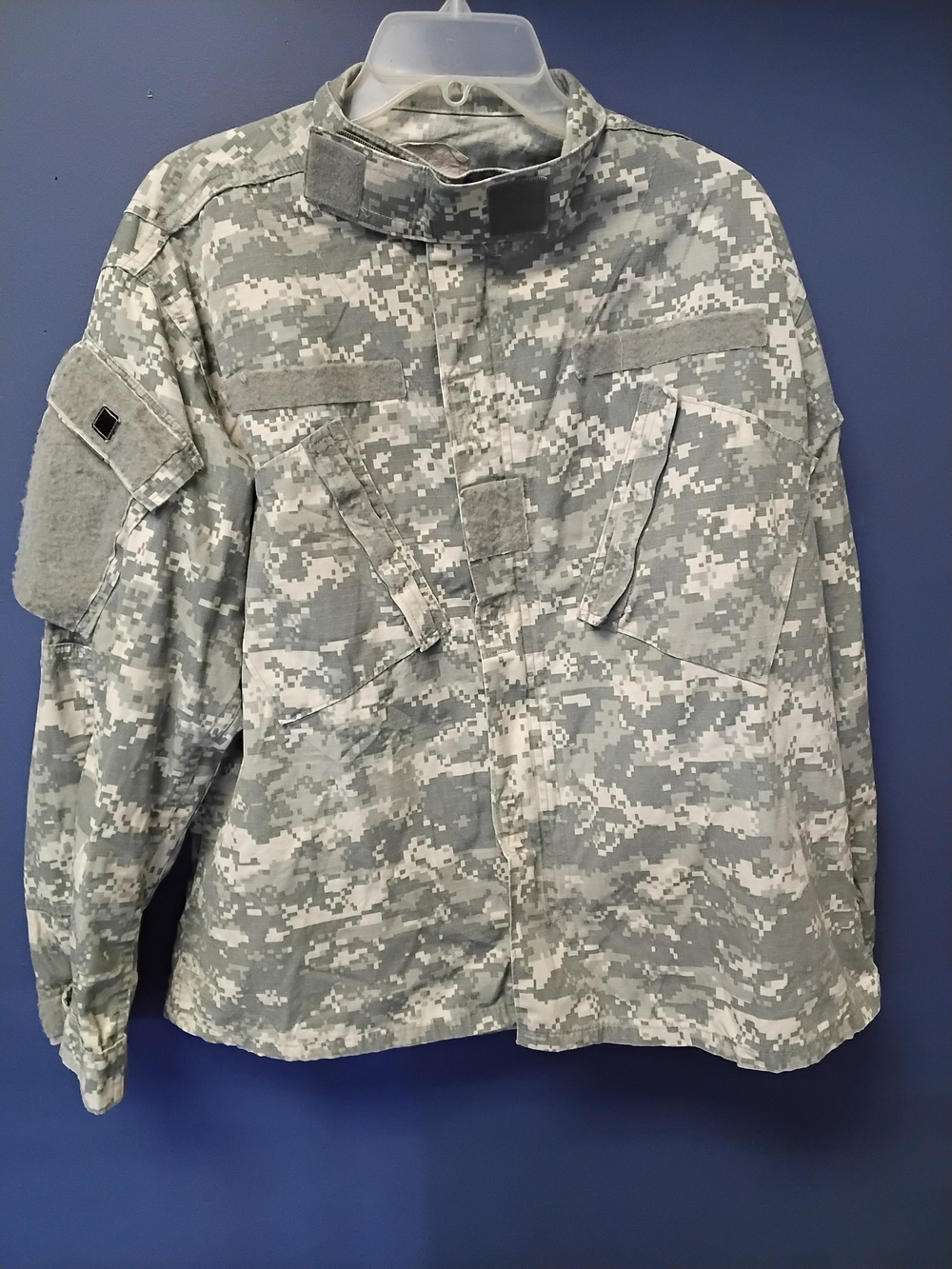 Genuine U.S Army Uniform (ACU) Universal Camouflage Pattern (UCP) Used Good
